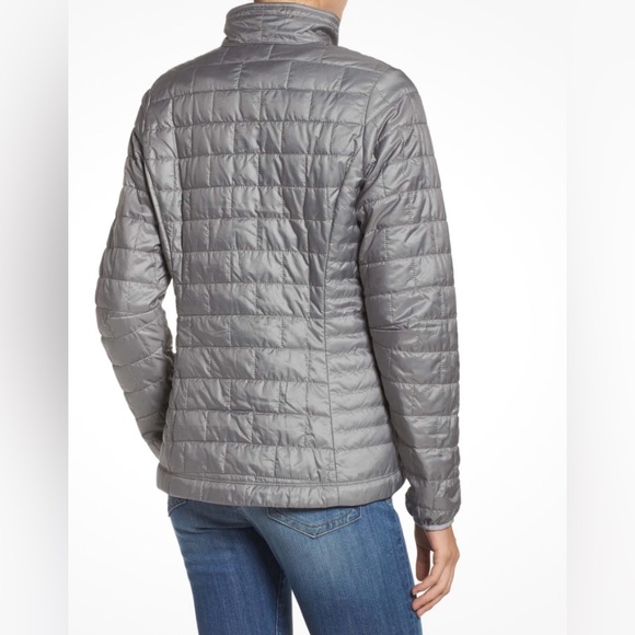 Patagonia Women's Gray Light Weight Quilted Puffer Jacket - Picture 2 of 10